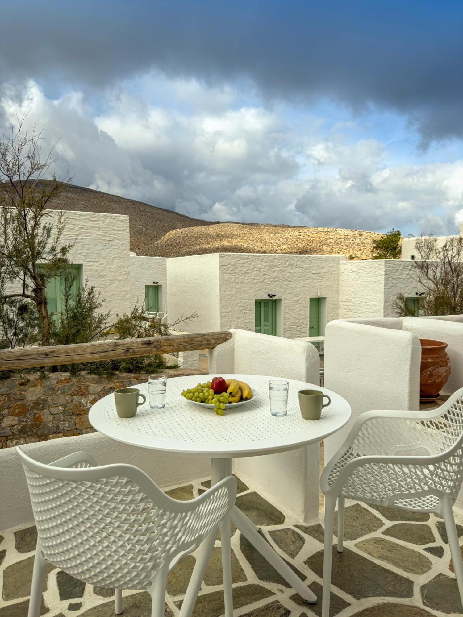 Aneton Residences Folegandros Каравостаси Экстерьер фото